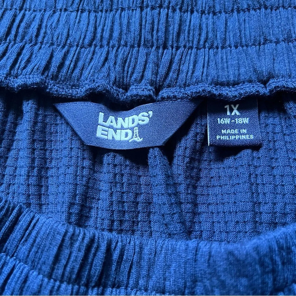 Lands End Flowy A-Line Skirt with Pockets - Picture 2 of 4